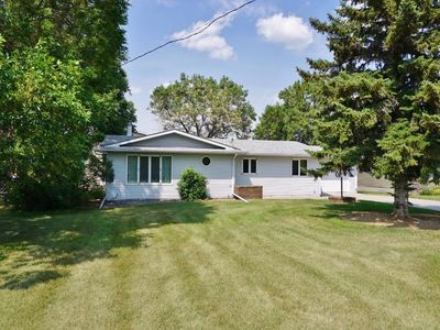 163 Libbie St, Newburg, ND, 58762