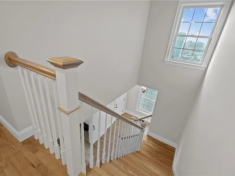 24 Randolph Way — Photo 19