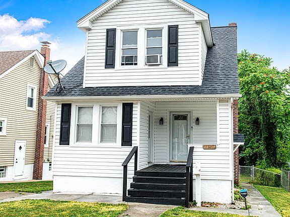 3rd image of 3120 Mary Ave