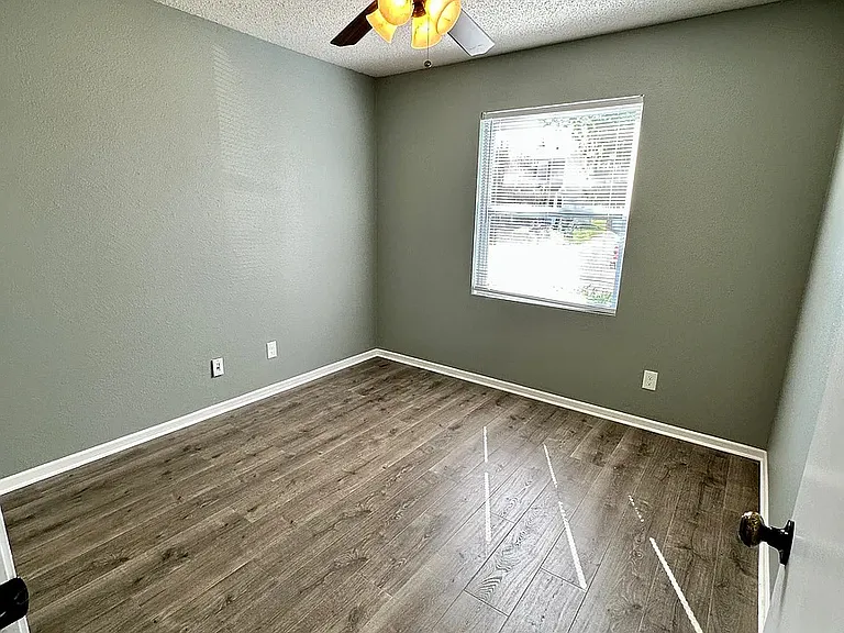 1719 Elijah Blue Dr — Photo 13