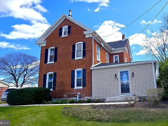 2nd image of 1122 Hanover Rd