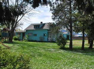 241 Strong Ave, Sutherlin, OR 97479