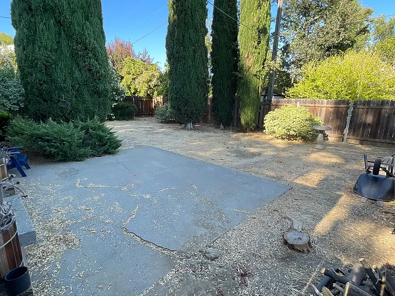 1336 Alder Pl — Photo 18
