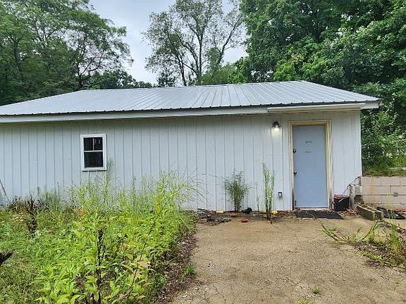 2nd image of 2225 O Dr S