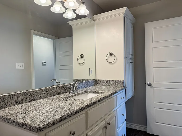 2300 Airline Dr #2305 — Photo 22