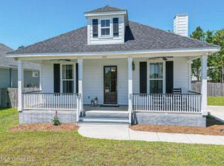 215 White Harbor Rd, Long Beach, MS 39560