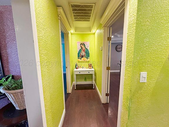 5th image of 1215 E Francis Ave