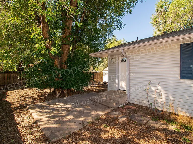 121 Buckingham St — Photo 27