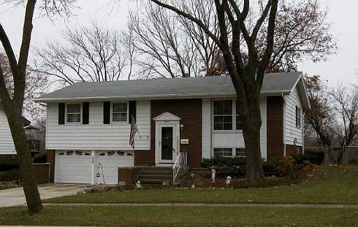 1st image of 1413 W Concord Ln