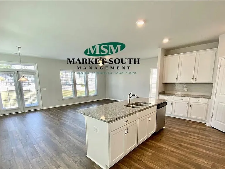34 Pomona Cir — Photo 9