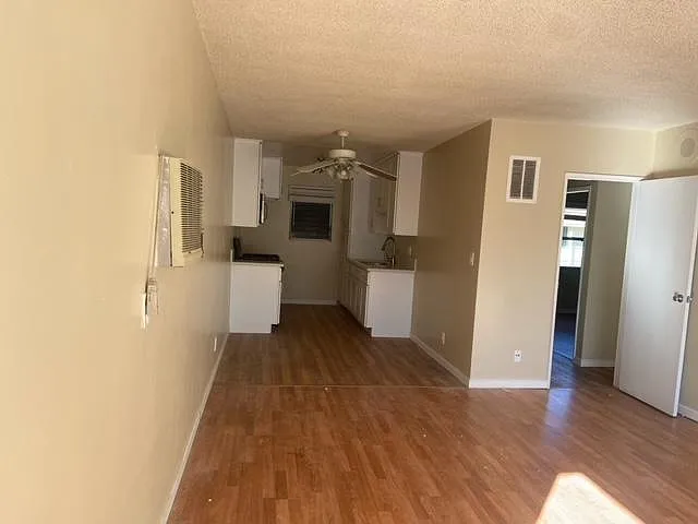 175 S Madison Ave #16 — Photo 6