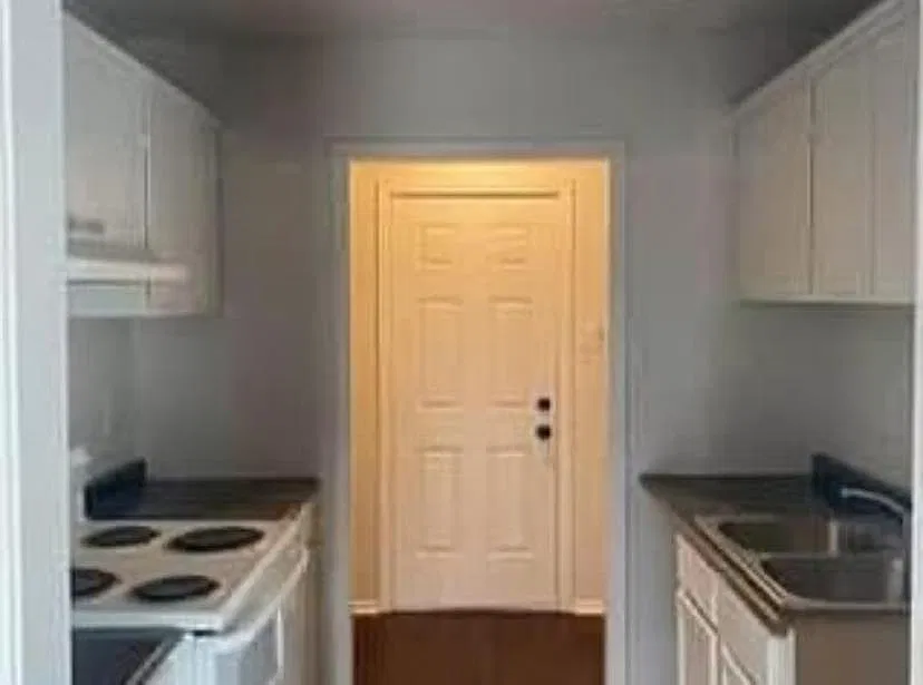 Village Park Apartments - Unit 609A — Photo 4