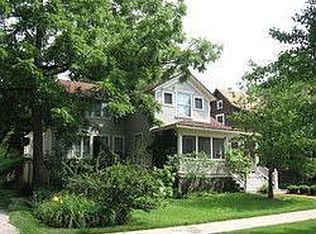 1123 Main St, Evanston, IL 60202