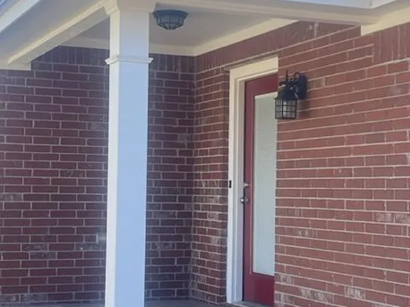 107 N Gunter St #B, Siloam Springs, AR 72761