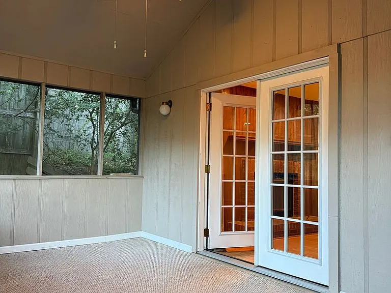 8 Shadywood Ct — Photo 19