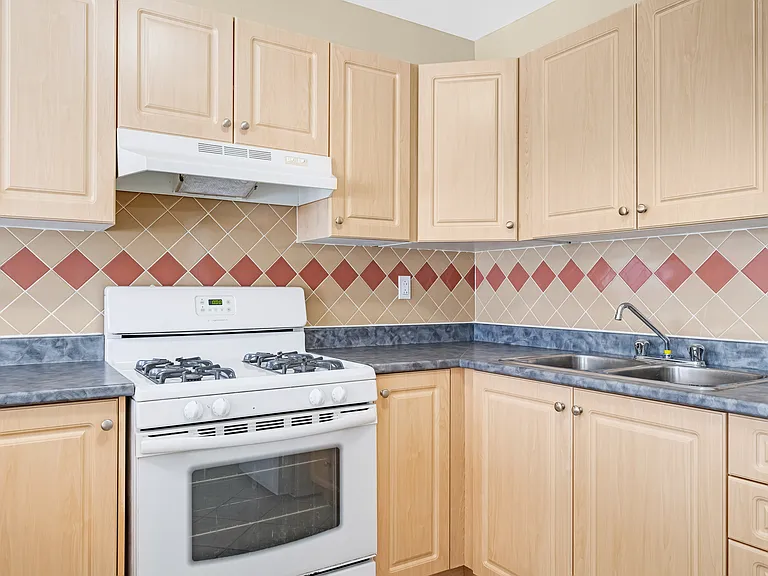 1785 Baseline Rd — Photo 7