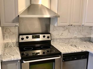 2 Pineview Dr #2C, Branford, CT 06405