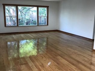 1627 W Gregory St #1, Chicago, IL 60640