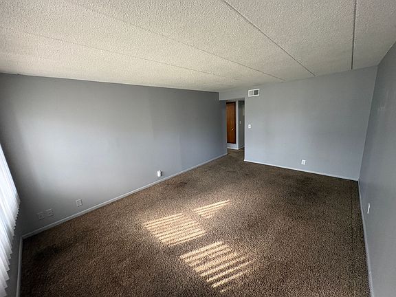 5th image of 645 S 20th St #5