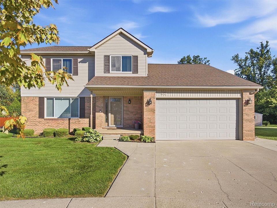 1st image of 21870 Kentucky Ct