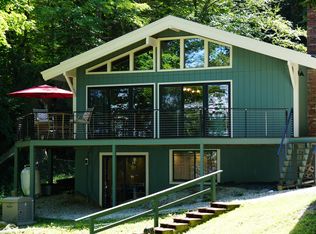 96 Upper Bay Rd, Sunapee, NH 03782