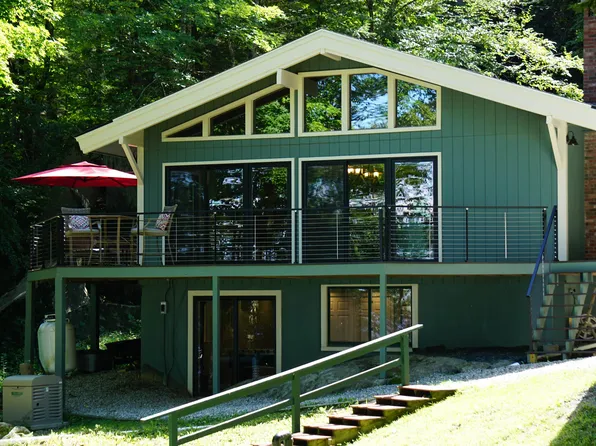 96 Upper Bay Road, Sunapee, NH 03782