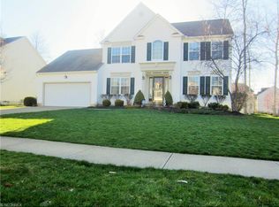 1249 Dover Dr, Medina, OH 44256