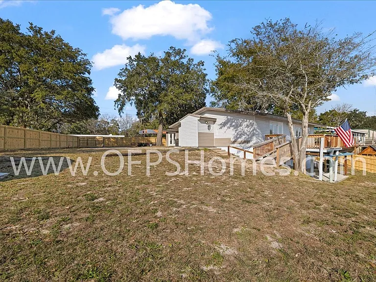 13885 Highway 20 — Photo 23