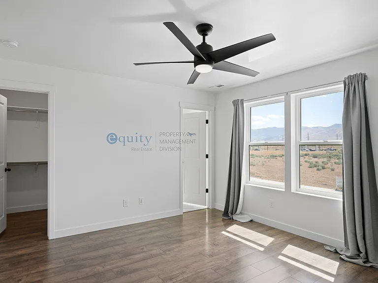 10539 S Liv Way — Photo 7