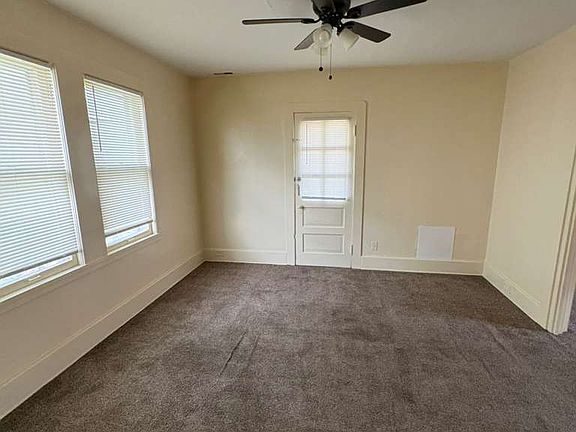 2nd image of 3610 W 46th St APT 2