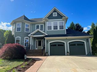 73 Rose Of Sharon Way, Candler, NC 28715