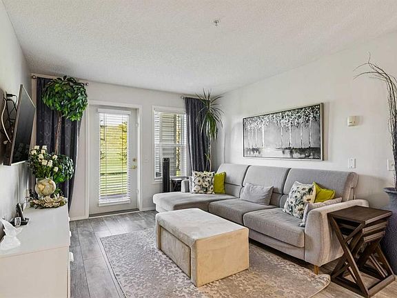 3rd image of 5000 N Somervale Ct SW #139