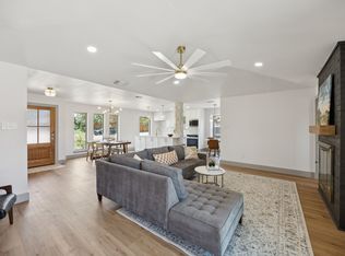 1612 E Peters Colony Rd, Carrollton, TX 75007