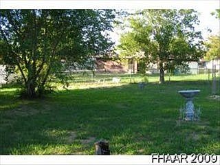 4th image of 1009 Bonner Dr
