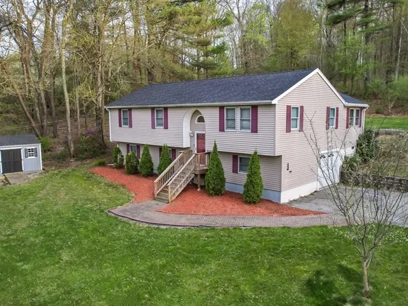 159 Sutton Ave, Oxford, MA 01540