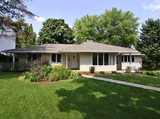 4004 Highwood Rd, Saint Louis Park, MN 55416