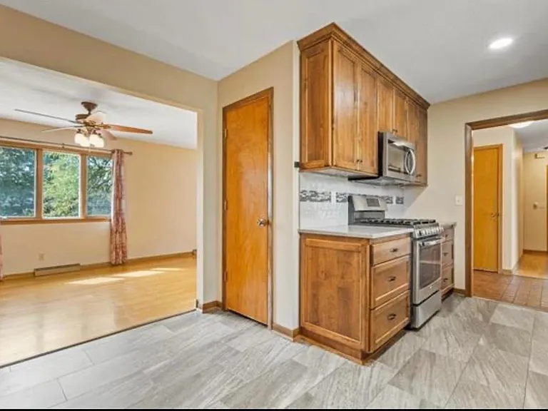 2915 Harvard Rd — Photo 10