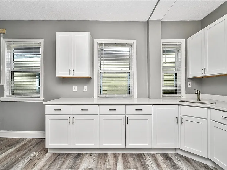 352 Norfolk St #3 — Photo 3