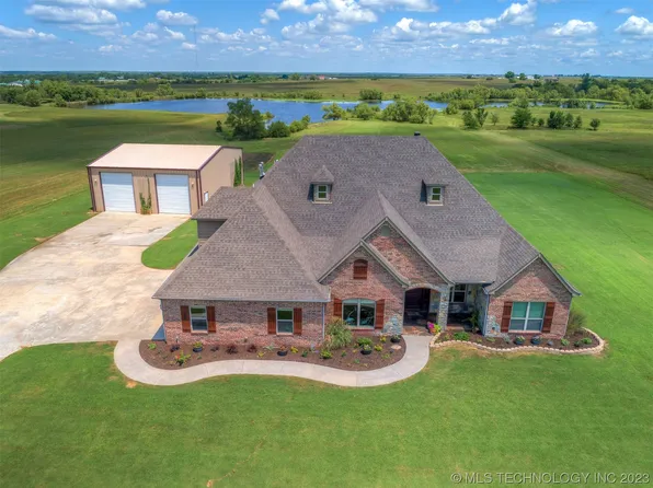 3813 Big Sky Ln, Talala, OK 74080