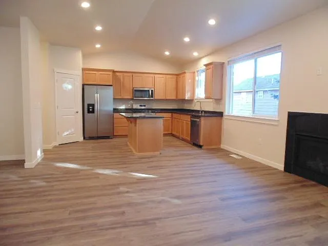 Kitchen & Pantry door