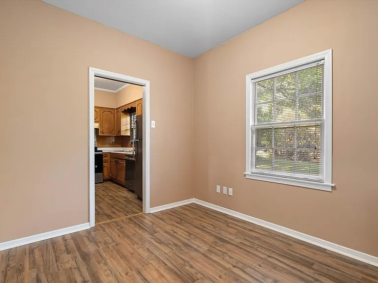 2825B Cottage Hill Rd — Photo 8