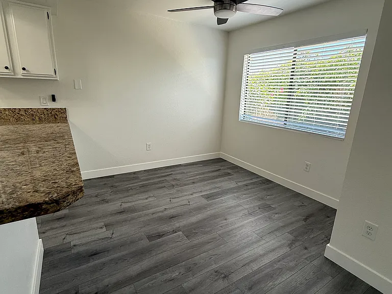 17072 Harbor Bluffs Cir #B — Photo 4