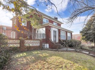 10802 Ditmars Blvd, East Elmhurst, NY 11369