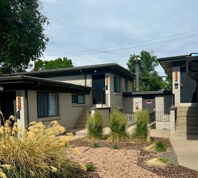 Stanley Flats — Photo 1