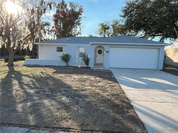 5005 Muriel Ln, New Port Richey, FL 34653