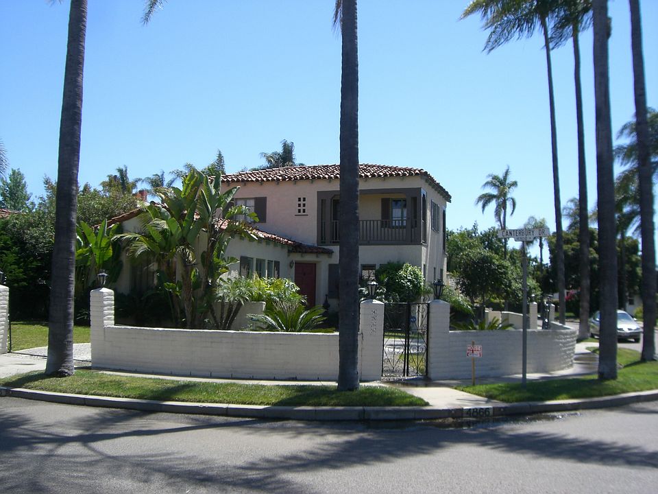 1st image of 4866 Canterbury Dr
