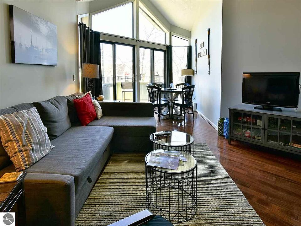 1st image of 101 Michigan Ave #203