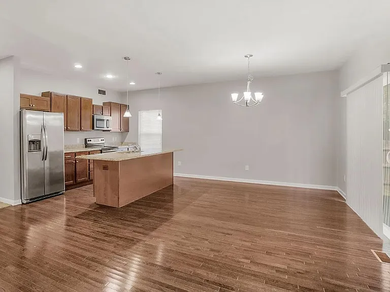 5601 Ralston Ave #B — Photo 3