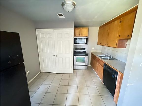 2nd image of 12250 General Ott Rd #3