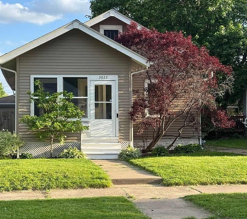 1st image of 3022 22nd Ave